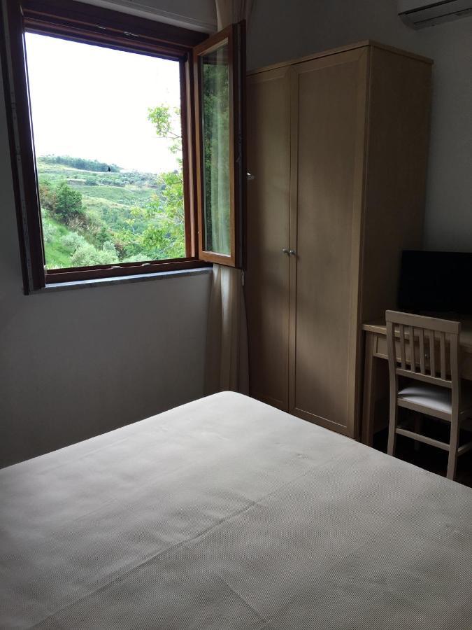 בלבדרה מריטימו Il Podere Dell'Angelo Old Country House מראה חיצוני תמונה